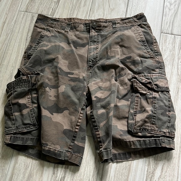 Faded Glory Shorts Faded Glory Camouflage Cargo Shorts 34 Poshmark